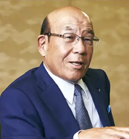 小原 勉 氏