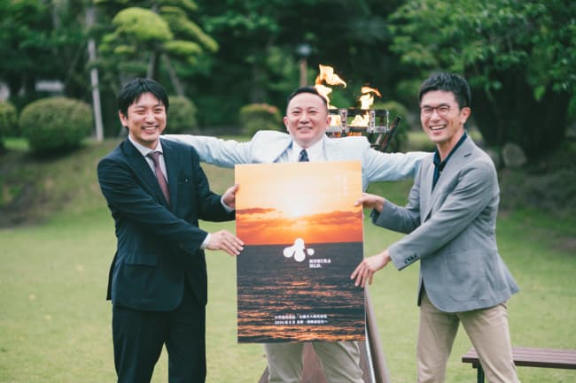 スリートップ体制を構築